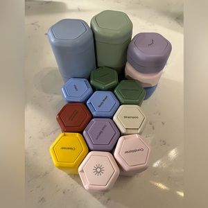 Set of 15 authentic Cadence brand magnetic travel capsules